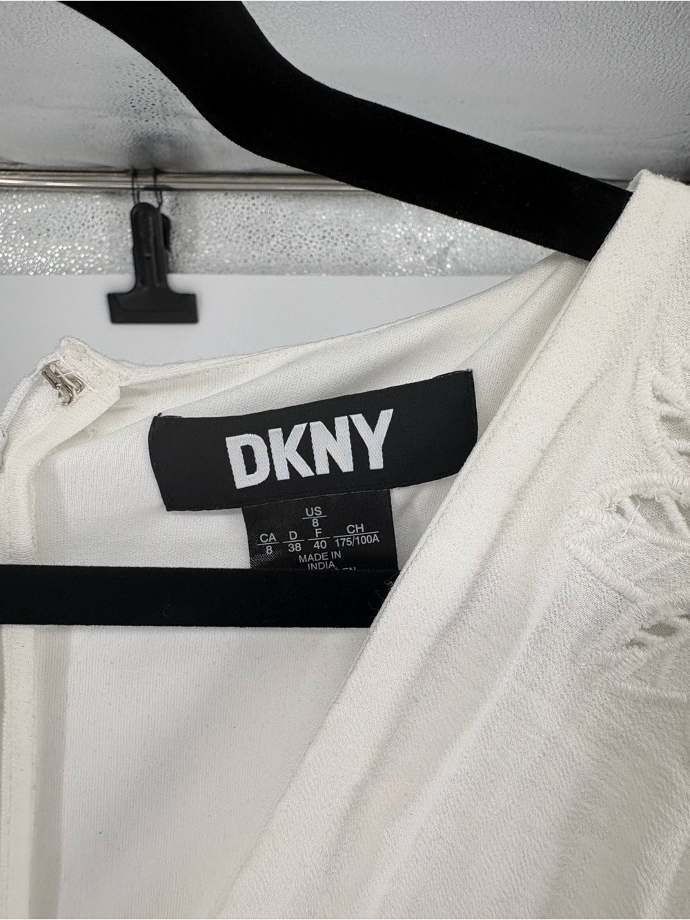 New DKNY white dress retail $149 size 8 - Picture 6 of 6